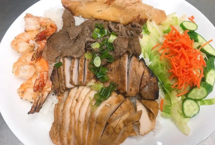 Best  Vietnamese restaurant in Airdrie, AB